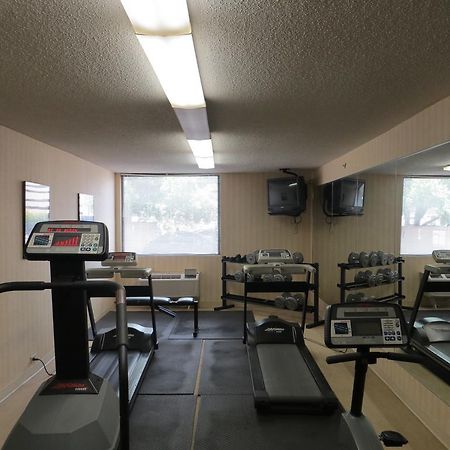 Gateway Hotel Dallas Park Central المظهر الخارجي الصورة