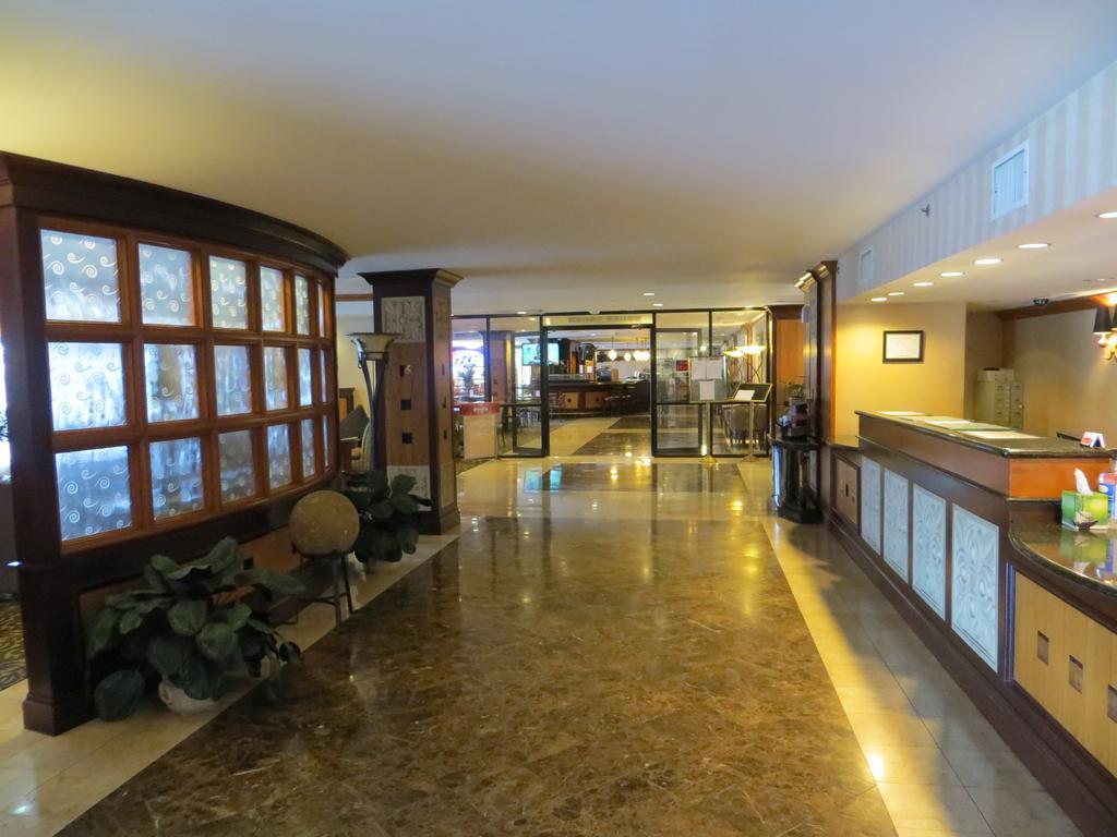 Gateway Hotel Dallas Park Central المظهر الخارجي الصورة